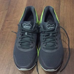 ASICS GT 4000 Running shoes